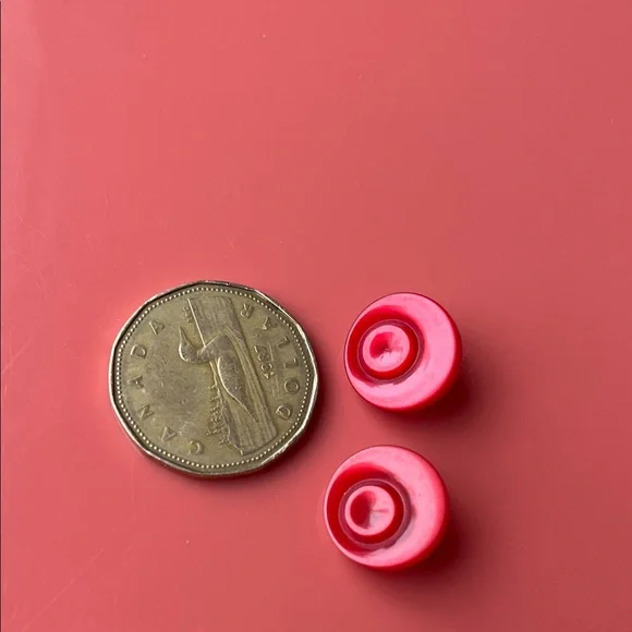 Vintage Buttons - Picture 1 of 5